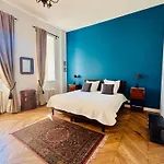 Chateau Du Mesnil Soleil , Domaine De Charme Et D'hotes بيت للعطل *