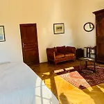 بيت للعطل Chateau Du Mesnil Soleil , Domaine De Charme Et D'hotes Damblainville