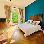 Chateau Du Mesnil Soleil , Domaine De Charme Et D'hotes Damblainville