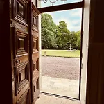 بيت للعطل Chateau Du Mesnil Soleil , Domaine De Charme Et D'hotes *