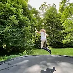 بيت للعطل Chateau Du Mesnil Soleil , Domaine De Charme Et D'hotes Damblainville