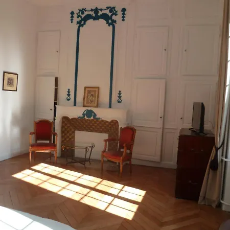 Chateau Du Mesnil Soleil , Et D'hotes *