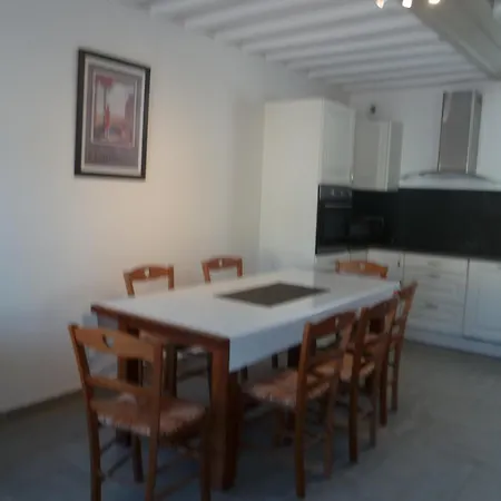 Chateau Du Mesnil Soleil , Et D'hotes