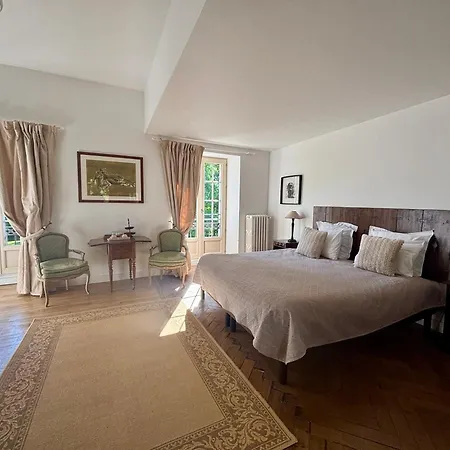 Feriehus Chateau Du Mesnil Soleil , Domaine De Charme Et Chambres D'Hotes *