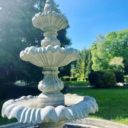 Prázdninový dům Chateau Du Mesnil Soleil , Domaine De Charme Et Chambres D'Hotes