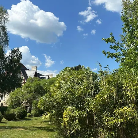 Ferienhaus Chateau Du Mesnil Soleil , Domaine De Charme Et D'hotes *