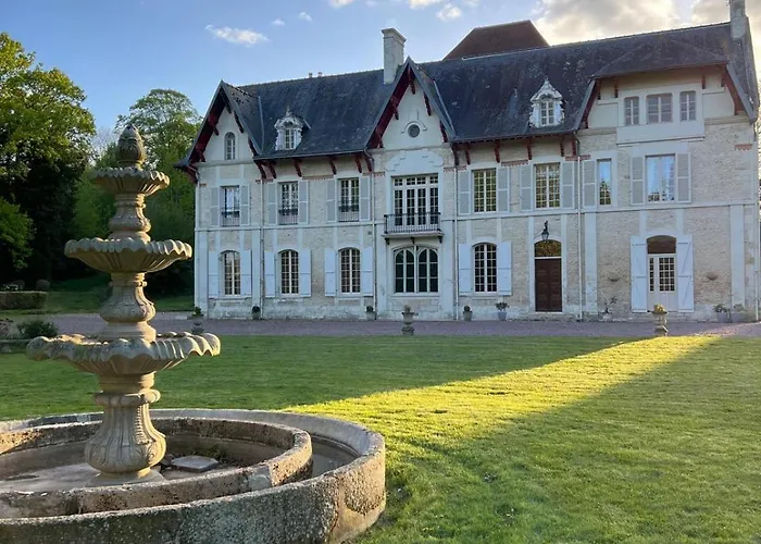 Château Du Mesnil Soleil , Et D'hôtes Hébergement de vacances