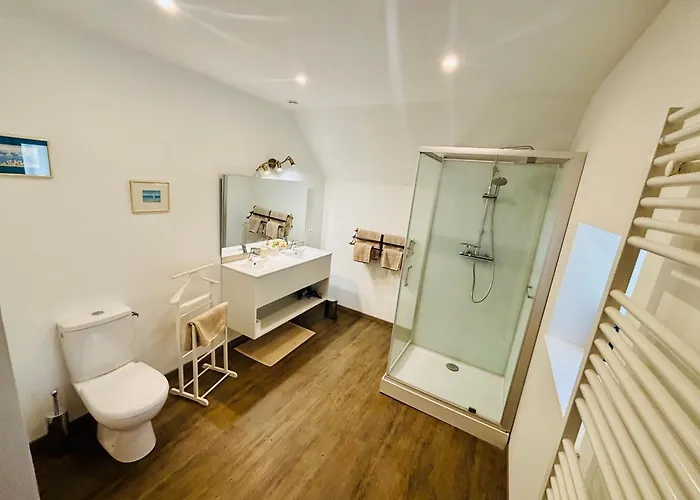 Hébergement de vacances Château Du Mesnil Soleil , Et D'hôtes