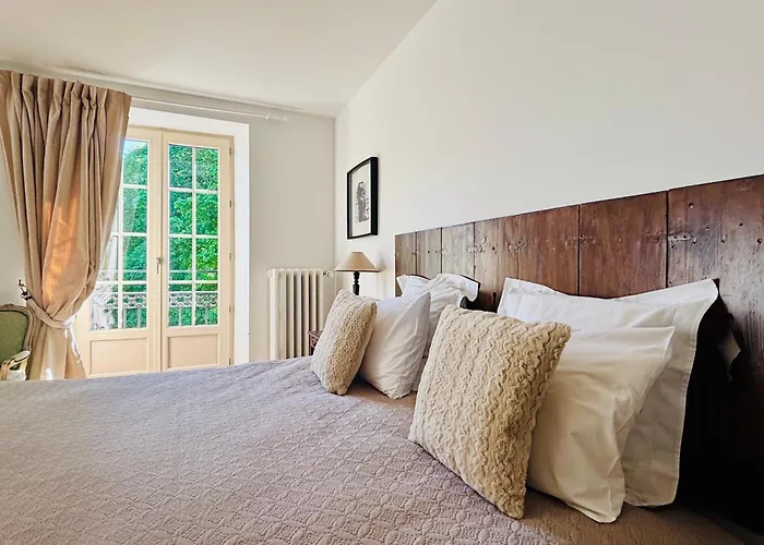 Chateau Du Mesnil Soleil , Domaine De Charme Et D'hotes Ferienhaus