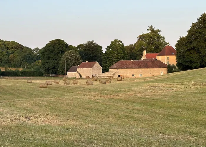 Château Du Mesnil Soleil , Et D'hôtes Hébergement de vacances