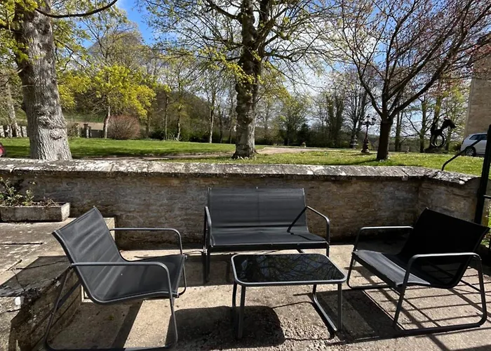 Chateau Du Mesnil Soleil , Domaine De Charme Et D'hotes * Damblainville